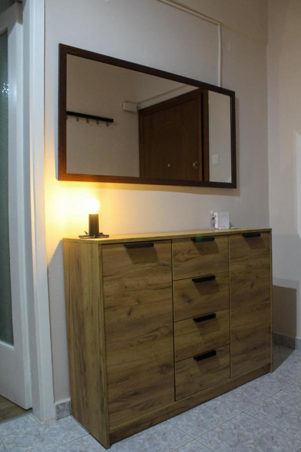 Cozy In The Center Apartment Thessaloniki